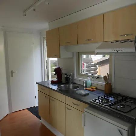 Esdoorn In Putten, Gezellig En Luxe Gerenoveerd