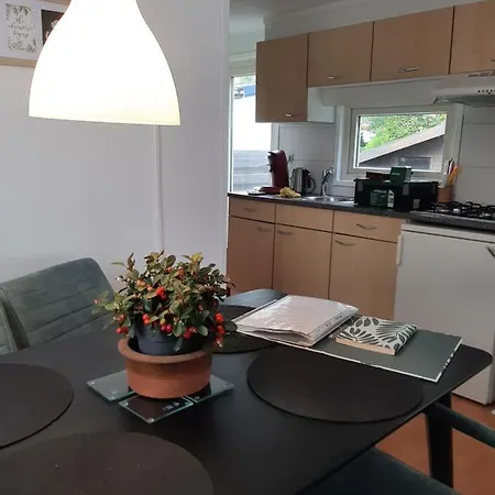 Apartamento Esdoorn In Putten, Gezellig En Luxe Gerenoveerd