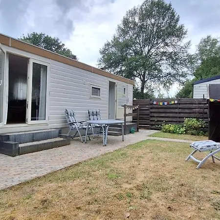 Apartman Esdoorn In Putten, Gezellig En Luxe Gerenoveerd